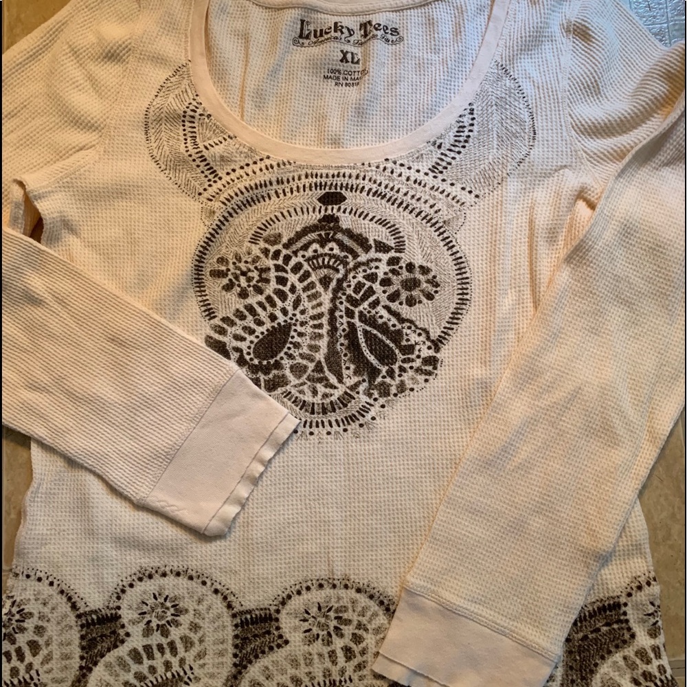 Lucky tees thermal top